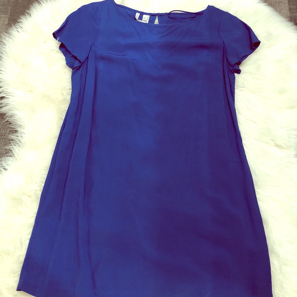 Blue dress. Size LARGE.
